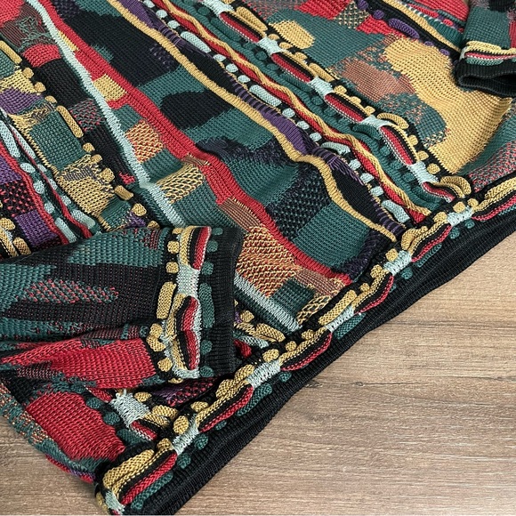 Tosani Colorful 3D Knit Crew Neck Sweater - Picture 7 of 10